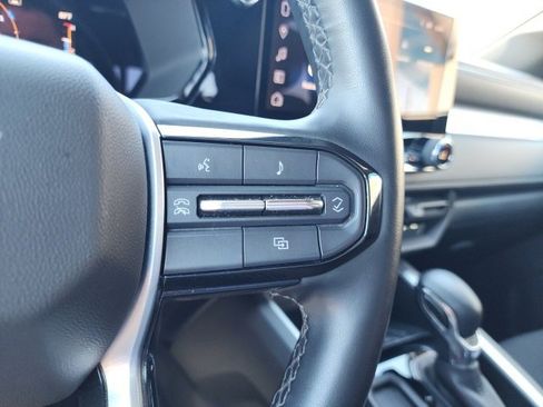 Used 2023 Chevrolet Colorado LT w/ LT Convenience Package image 32