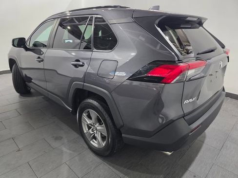 Used 2024 Toyota RAV4 XLE FWD image 3