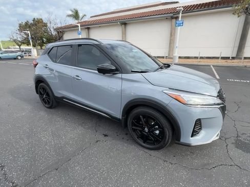 Used 2024 Nissan Kicks SR w/ SR Premium Package image 2