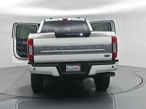 Used 2022 Ford F250 Platinum w/ FX4 Off-Road Package AWD/4WD image 37