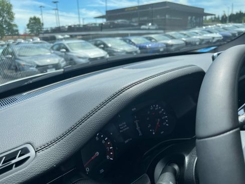 Used 2025 Jeep Compass Trailhawk AWD/4WD image 34