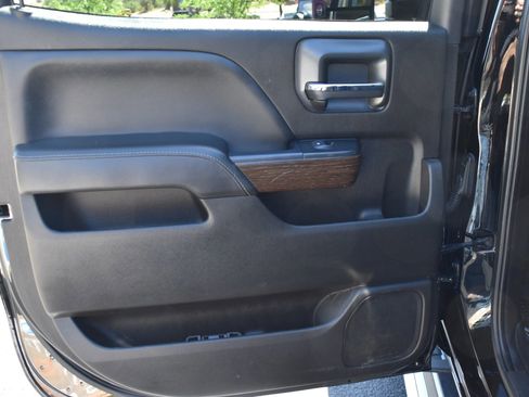 Used 2019 GMC Sierra 2500 Denali AWD/4WD image 20