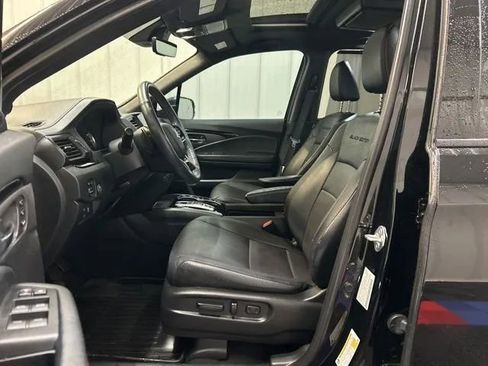 Used 2022 Honda Pilot Black Edition image 10