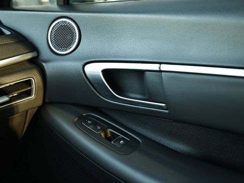 Used 2023 Hyundai Sonata SEL image 25