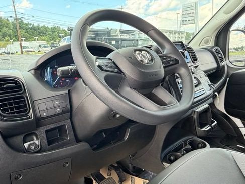 New 2026 RAM ProMaster 3500 w/ Convenience Group FWD image 32