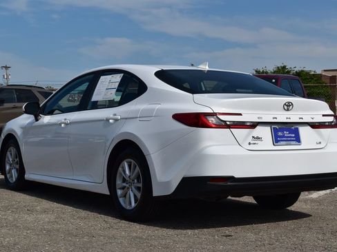 Used 2025 Toyota Camry LE FWD image 9