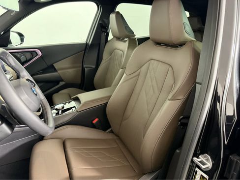 Certified 2025 BMW X3 xDrive30i w/ Premium Package image 12