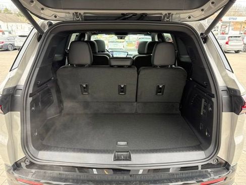 New 2026 Buick Enclave Sport Touring w/ Power Package image 11