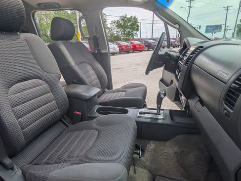 Used 2005 Nissan Frontier NISMO w/ (J01) Sunroof Pkg AWD/4WD image 17
