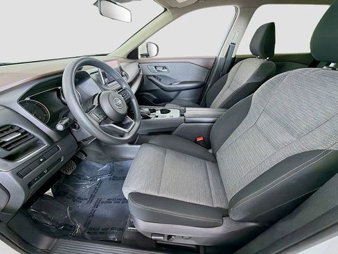 Used 2023 Nissan Rogue SV FWD image 18