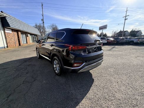 Used 2020 Hyundai Santa Fe SE w/ Cargo Package image 14