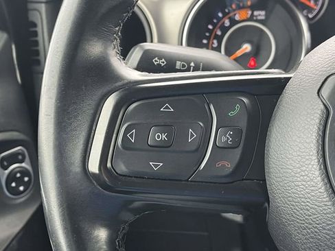 Used 2019 Jeep Wrangler Unlimited Sport S image 26