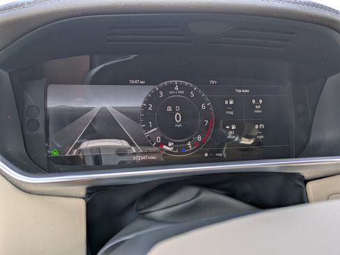 Used 2018 Land Rover Range Rover HSE image 33