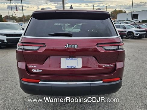 New 2025 Jeep Grand Cherokee L Laredo image 9