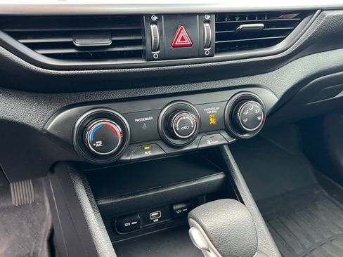 Certified 2023 Kia Forte LXS w/ LXS Technology Package image 21