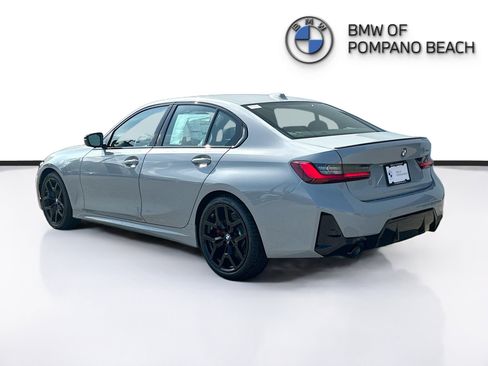 New 2026 BMW 330i Sedan w/ M Sport Package RWD image 4