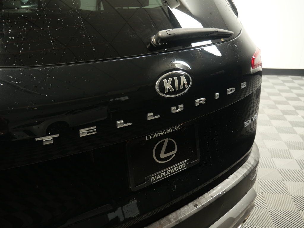 Used 2020 Kia Telluride SX w/ SX Prestige Package AWD/4WD image 9