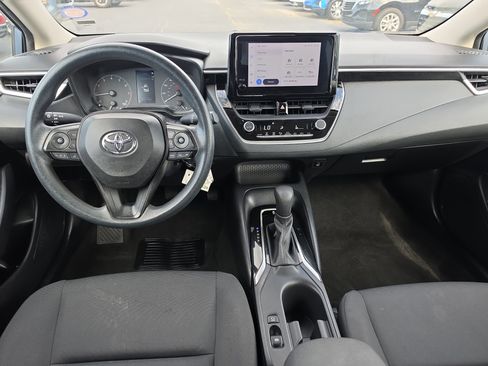 Used 2023 Toyota Corolla LE FWD image 8