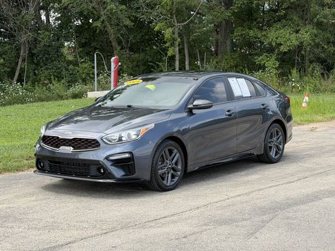 Used 2021 Kia Forte GT-Line FWD image 2