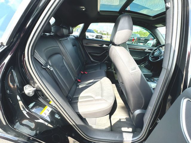 Used 2017 Audi Q3 2.0T Prestige w/ Prestige Package AWD/4WD image 28