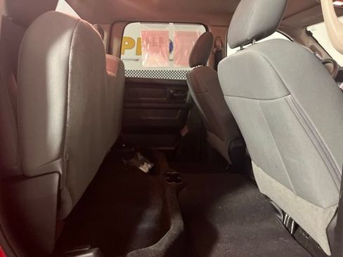 Used 2017 RAM 1500 Express AWD/4WD image 17