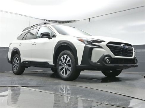 New 2025 Subaru Outback Premium image 34