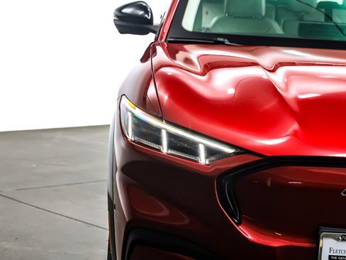 Used 2021 Ford Mustang Mach-E Premium image 14