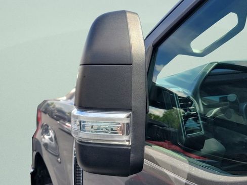 Used 2022 Ford F250 XLT AWD/4WD image 5