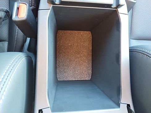 New 2026 Subaru Outback Touring AWD/4WD image 29