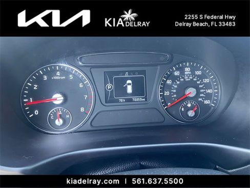 Used 2017 Kia Sorento EX image 28