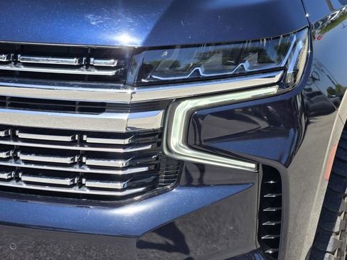 Used 2022 Chevrolet Tahoe Premier AWD/4WD image 9