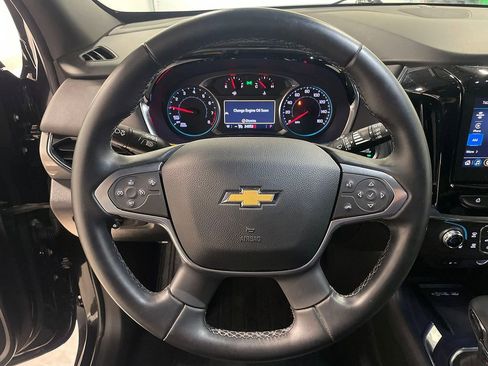 Used 2023 Chevrolet Traverse LT AWD/4WD image 30