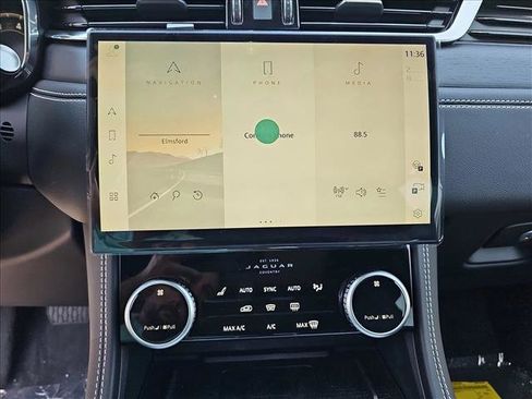 New 2026 Jaguar F-PACE R-Dynamic S AWD/4WD image 18