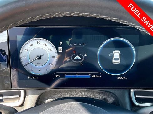 Used 2025 Hyundai Elantra SEL FWD image 20