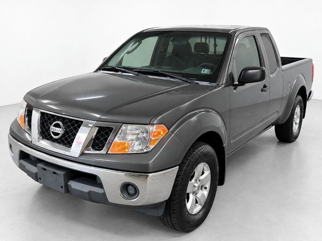 Used 2009 Nissan Frontier SE w/ SE Value Truck Pkg AWD/4WD image 3