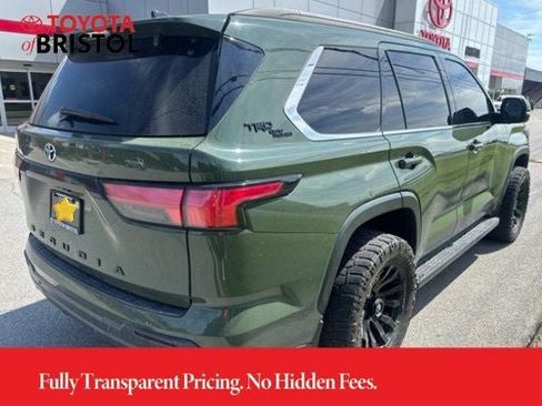 Used 2023 Toyota Sequoia SR5 w/ SR5 Premium Package AWD/4WD image 17