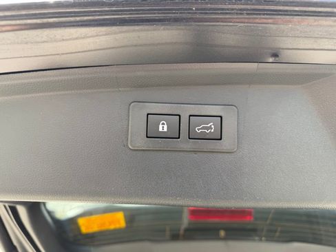 Used 2025 Subaru Outback Wilderness w/ Wilderness Package AWD/4WD image 42