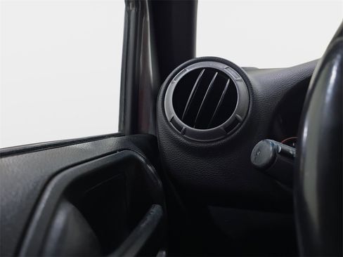 Used 2017 Jeep Wrangler Sport w/ Quick Order Package 24S image 24