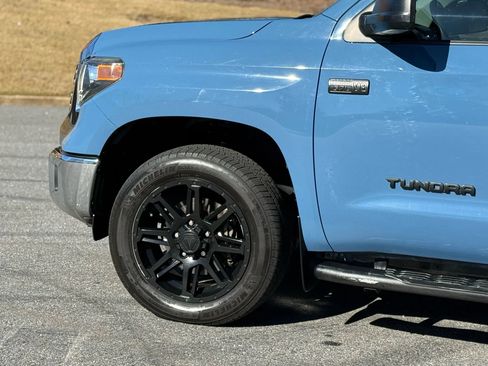 Used 2020 Toyota Tundra SR5 w/ SR5 Upgrade Package image 7