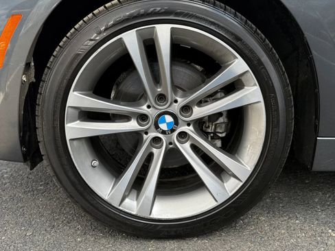 Used 2017 BMW 330i xDrive Sedan AWD/4WD image 53