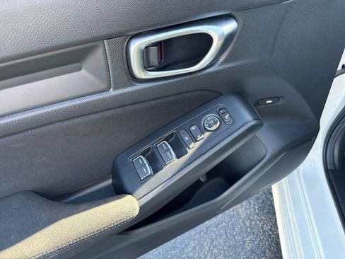 Used 2024 Honda Civic Sport image 10