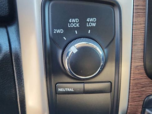 Used 2018 RAM 2500 Laramie w/ Convenience Group AWD/4WD image 22