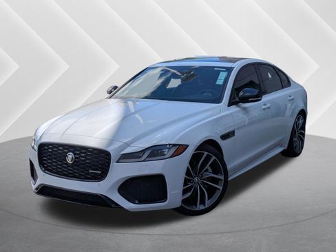 Used 2024 Jaguar XF R-Dynamic SE image 1