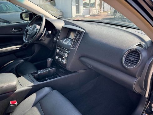 Used 2014 Nissan Maxima 3.5 SV w/ Premium Package image 18