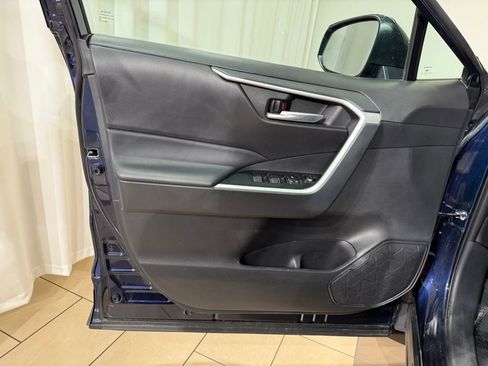 Certified 2025 Toyota RAV4 XLE AWD/4WD image 14