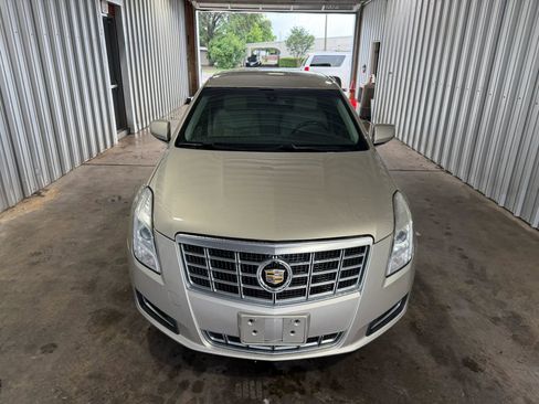 Used 2015 Cadillac XTS FWD image 3