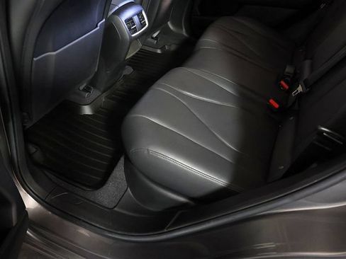 Used 2024 Acura RDX SH-AWD image 26