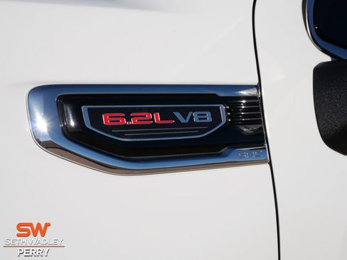 Used 2021 GMC Sierra 1500 SLT image 12