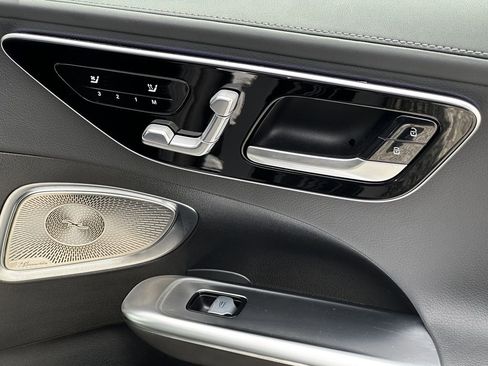 Certified 2024 Mercedes-Benz C 300 4MATIC Sedan image 17