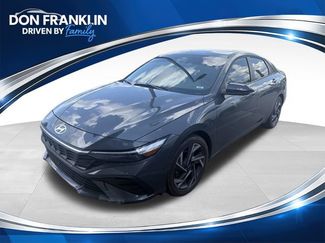 Used 2025 Hyundai Elantra Sport FWD video 1
